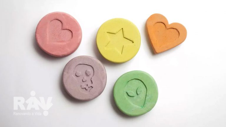 Comunidade Terapêutica: Uma droga chamada ecstasy e seus impactos sociais